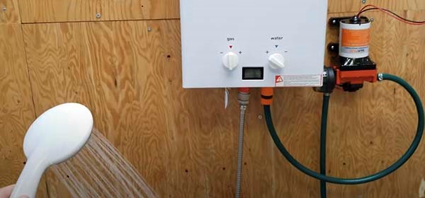 phuong-an-lap-may-bom-nang-luong-mat-troi-mini