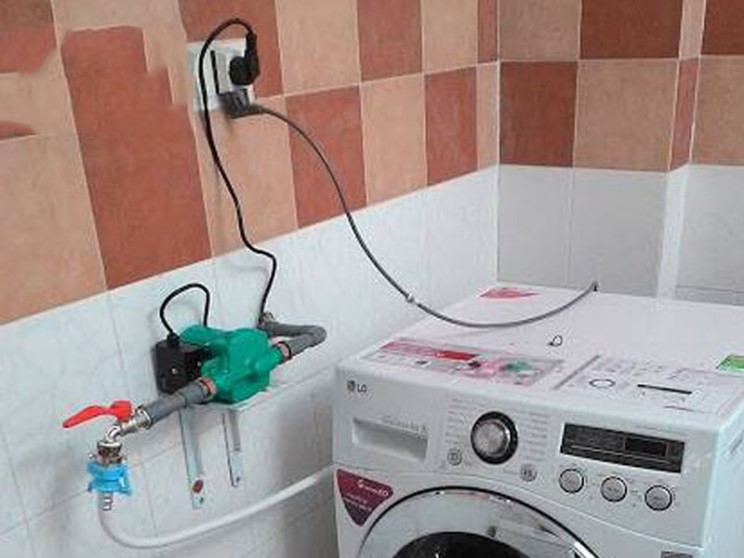 may-bom-nlmt-mini-may-giat