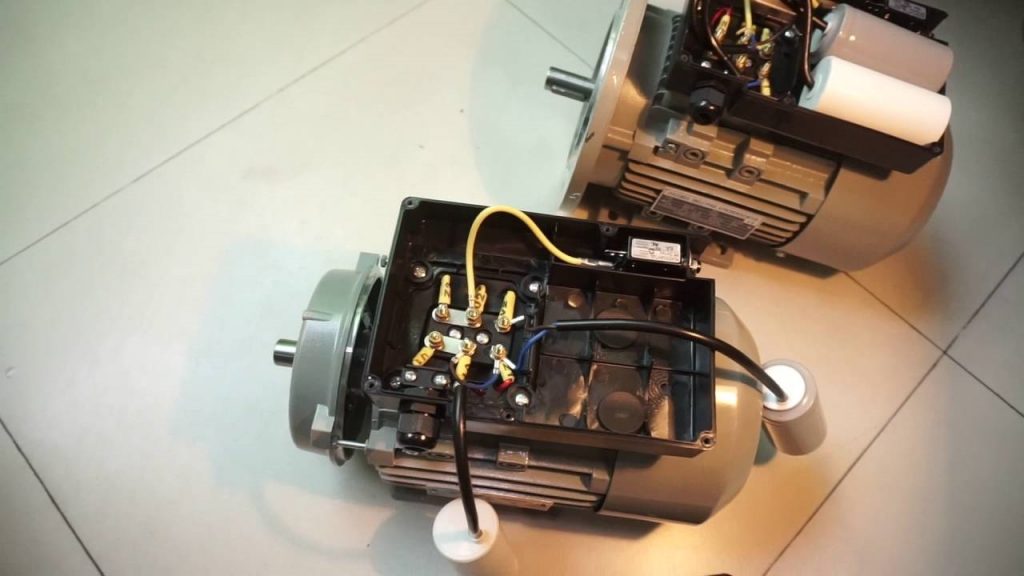 may-bom-nuoc-hong-tu