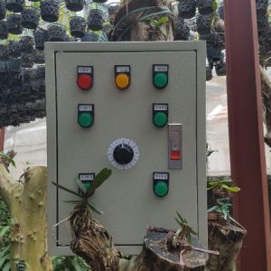 tu_dieu_khien_tuoi_lan_hen_gio_tu_dong_lz4v__1_bom_4_van_tu1