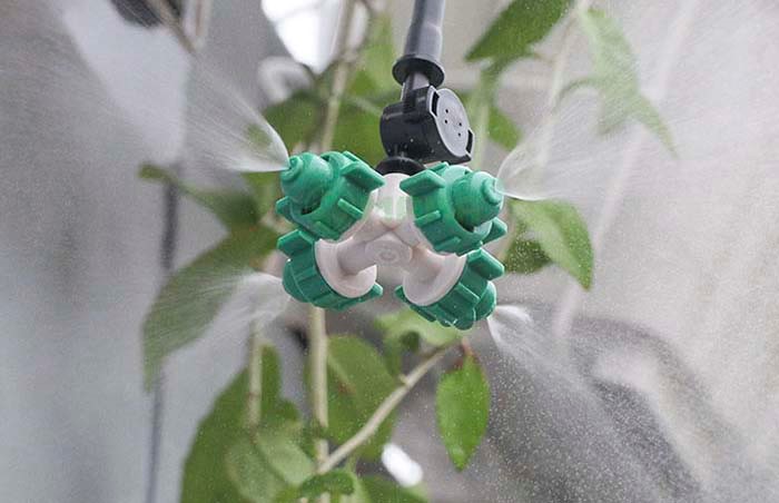 he-thong-tuoi-cay-thong-minh-9