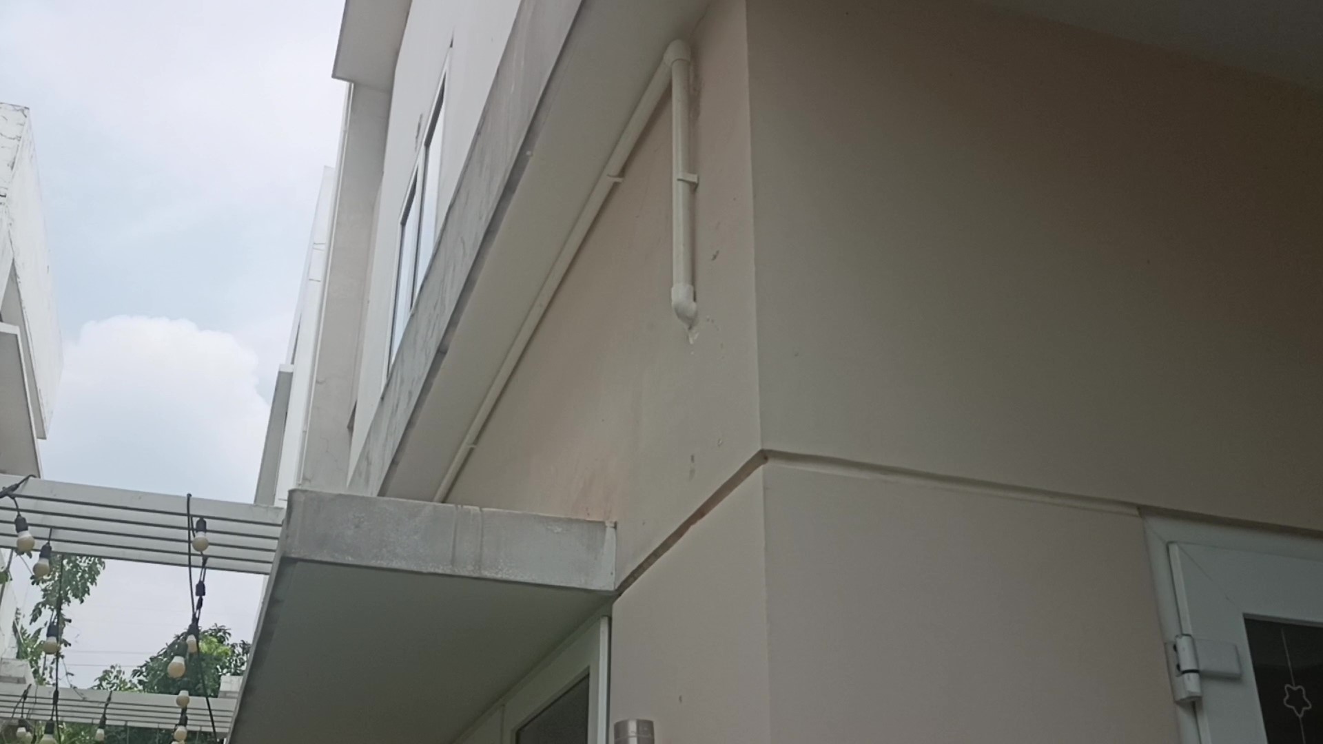 VID20240608121657 - frame at 0m0s