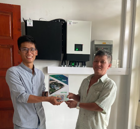 Hình ảnh với khách hàng