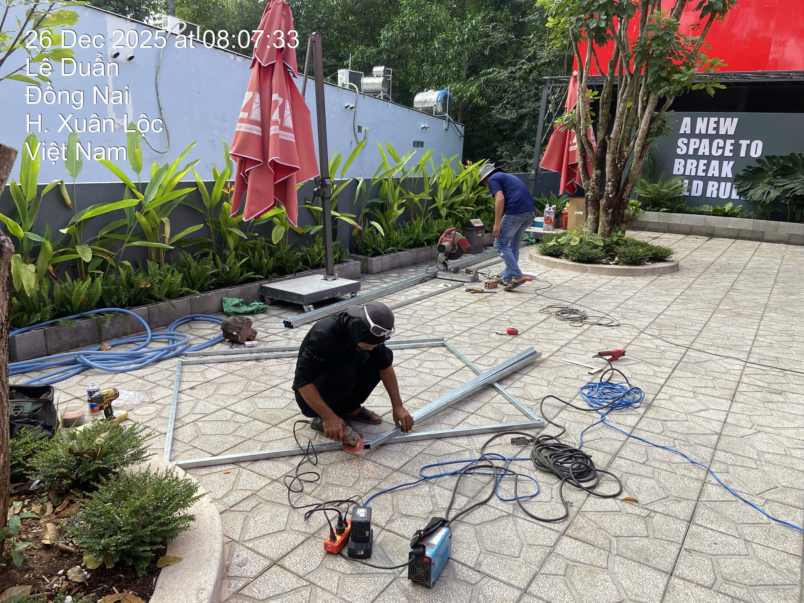 z7366009443665_dd4e697fbbcd05e378aaec32ec7def9a