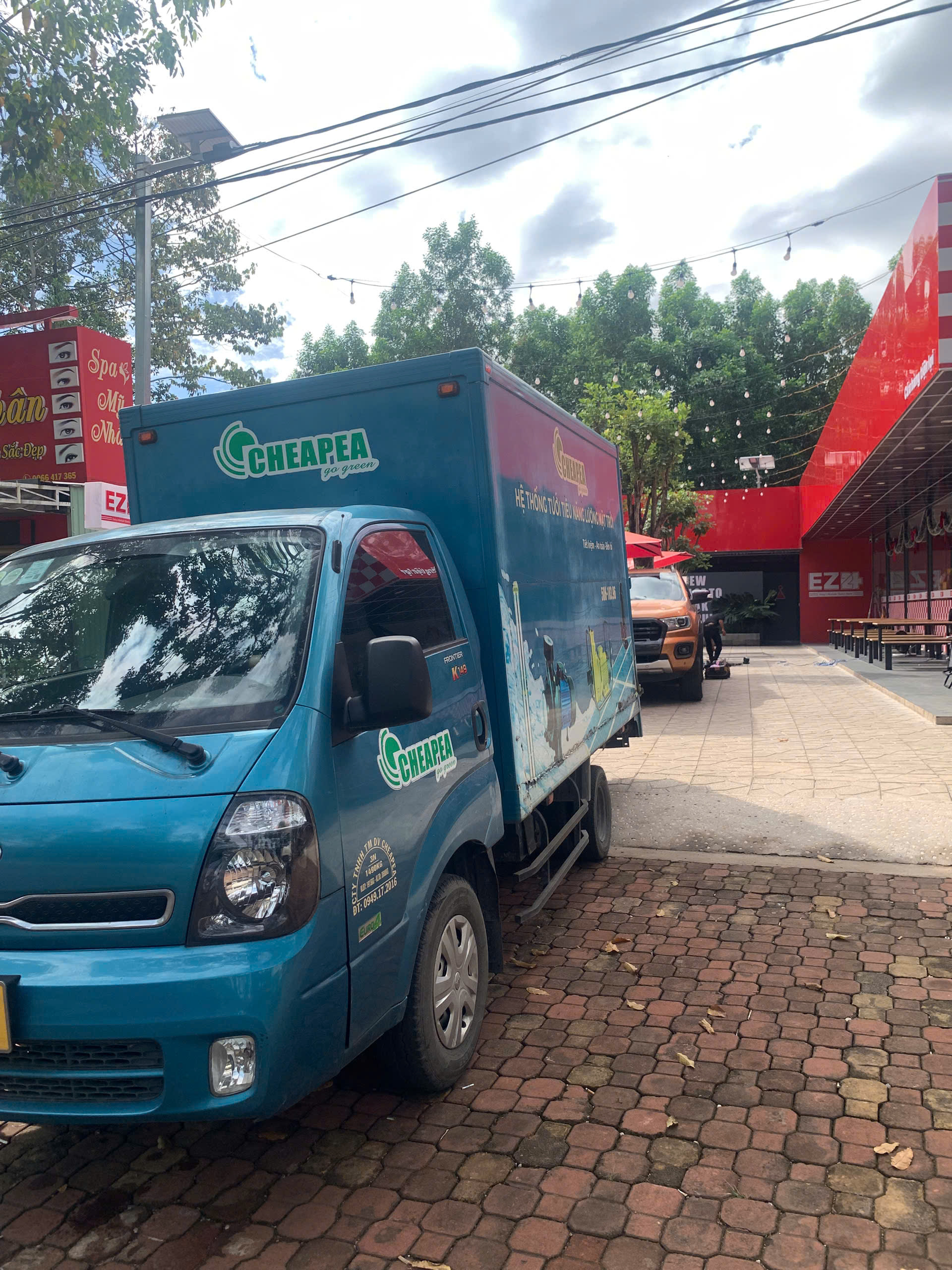 z7369463413809_995e53cf918c0a47fcb54ac19f9b600f